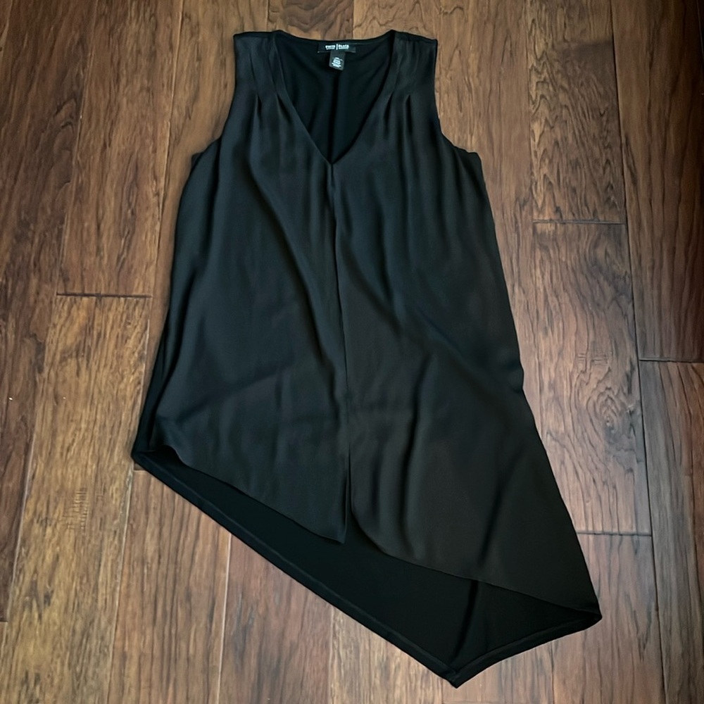 White House Black Market asymmetrical top